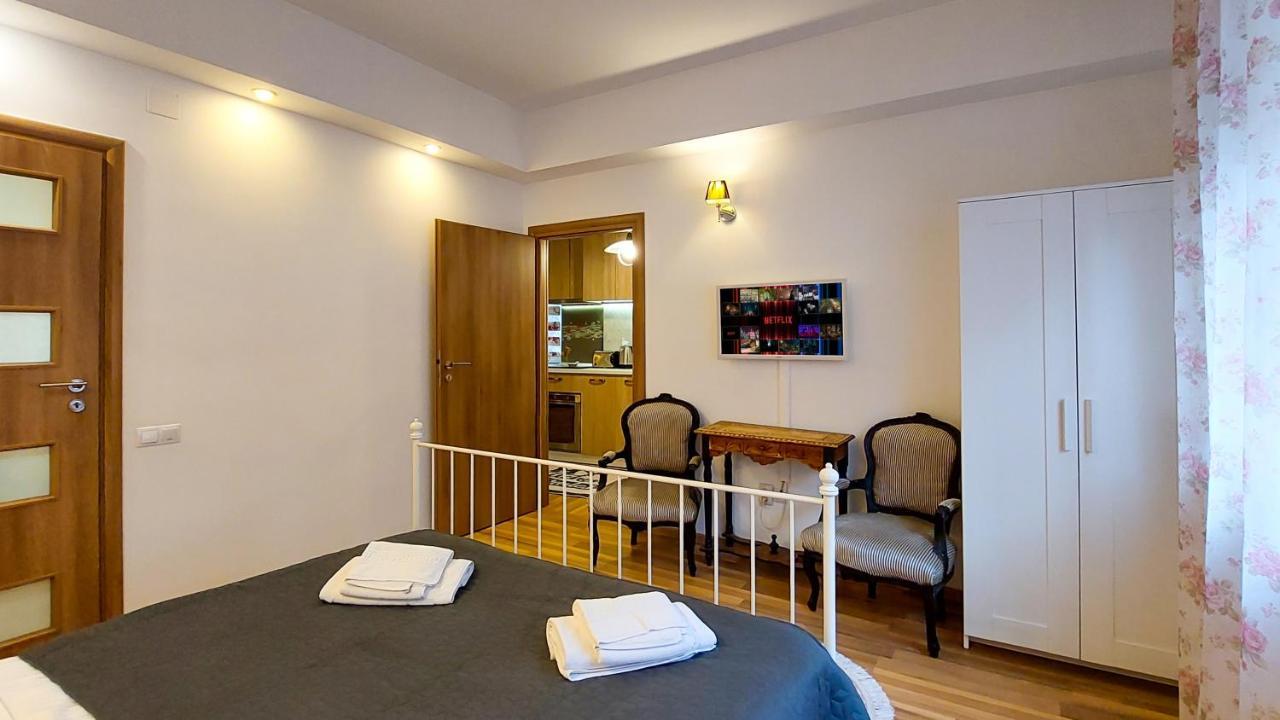 Апартаменты Fancy 1Bd Family Friendly In Historical Centre Бухарест Экстерьер фото