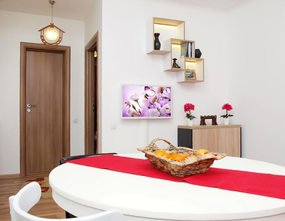 Апартаменты Fancy 1Bd Family Friendly In Historical Centre Бухарест Экстерьер фото