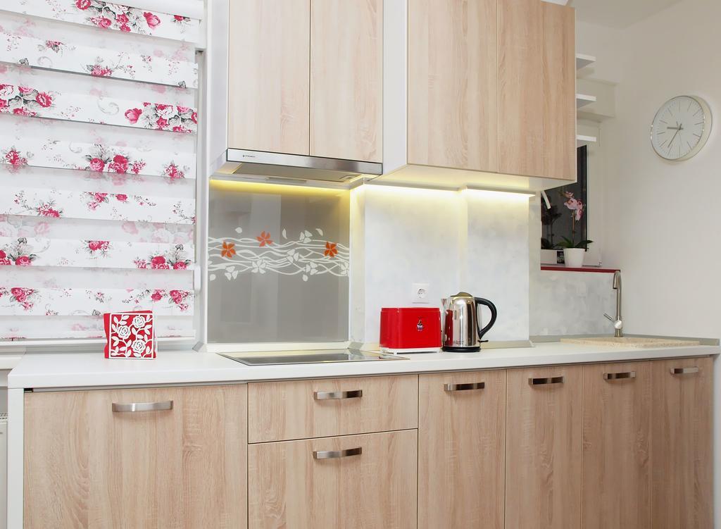 Апартаменты Fancy 1Bd Family Friendly In Historical Centre Бухарест Экстерьер фото